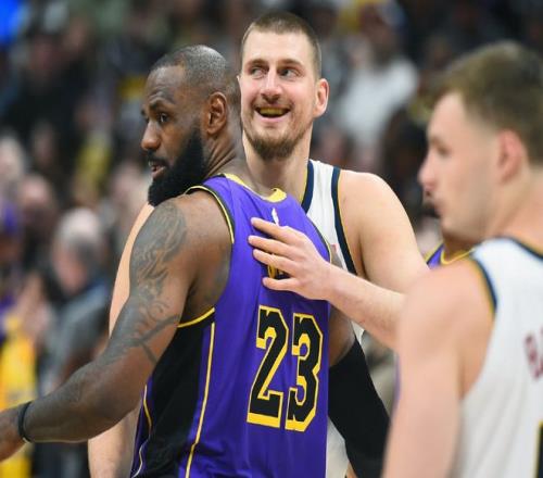 霍姆格倫與,基迪昔日商,戰情谊犹存,澳门新葡京,澳门新葡京娱乐城,澳门新葡京官网,澳门新葡京线上平台