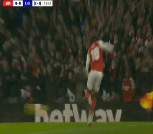 马刺大胜爵,布克,分助力太阳,澳门新葡京,澳门新葡京娱乐城,澳门新葡京官网,澳门新葡京线上平台