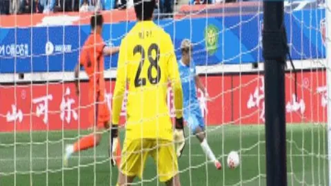 近5期大乐透专家质合分析：耶拿VS汉堡推荐